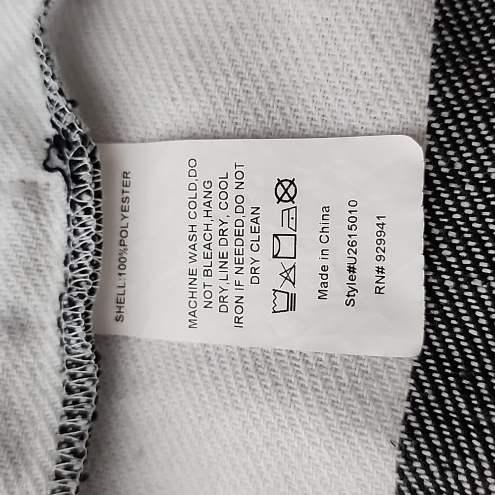 Weekend Suzanne Betro Women's Flannel Black White Plaid Oversized Shirt Sz M - Picture 6 of 9